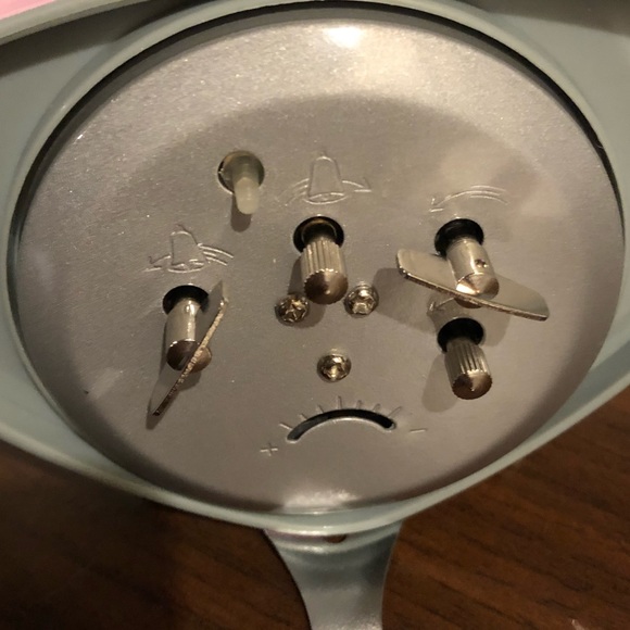 💥PINK windup alarm clock with pinup girl - Picture 4 of 4